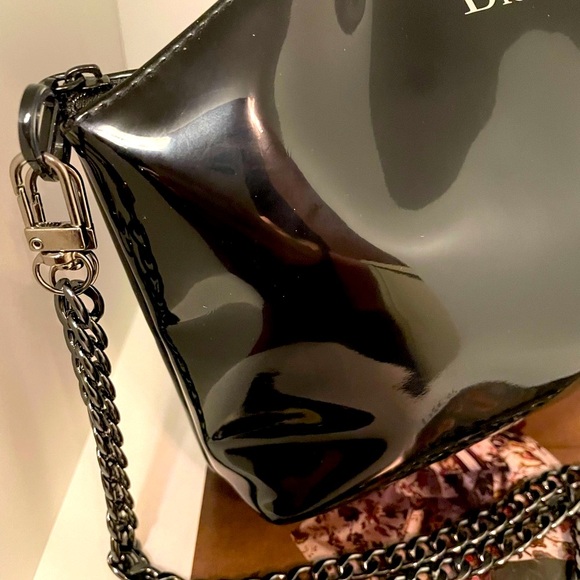 Authentic Dior Beauty bag/ new gunmetal, Crossbody chain with additional pouch - Picture 6 of 14